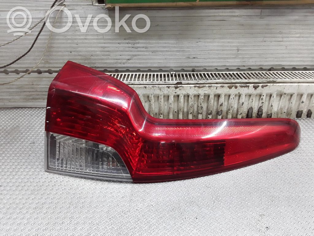 Rear/tail lights   30744541