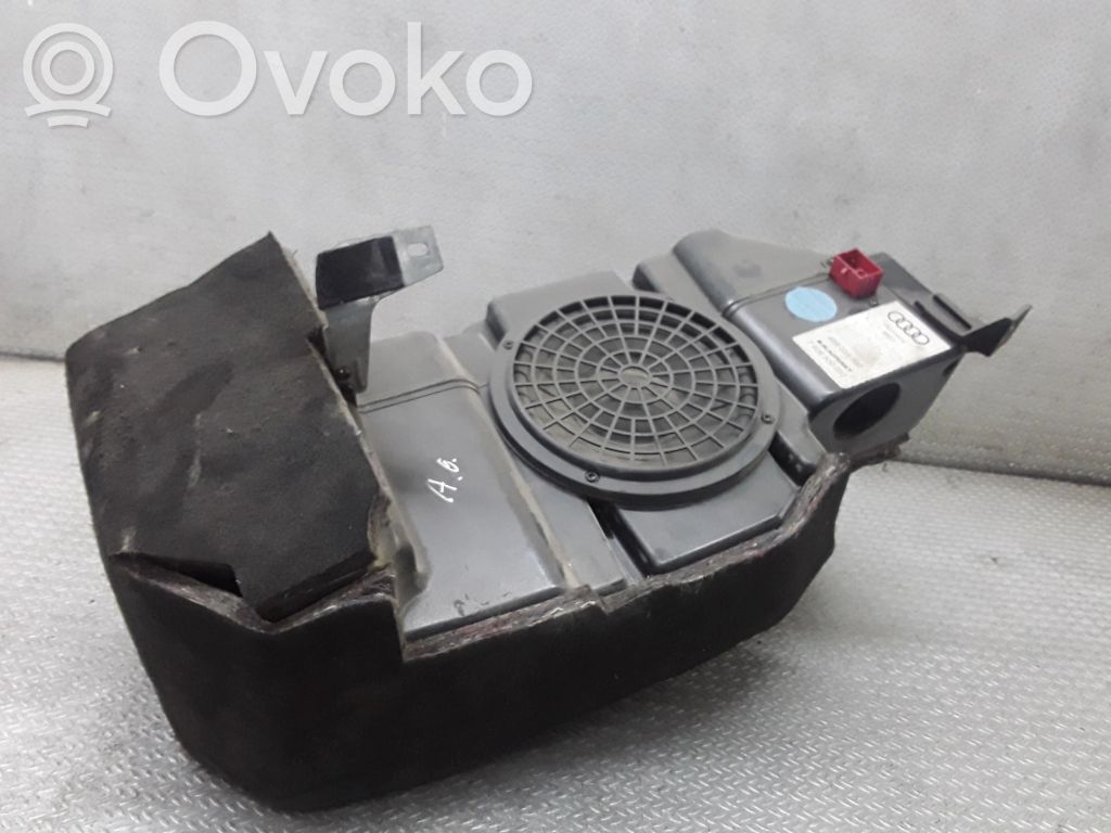 Subwoofer   4B9035382