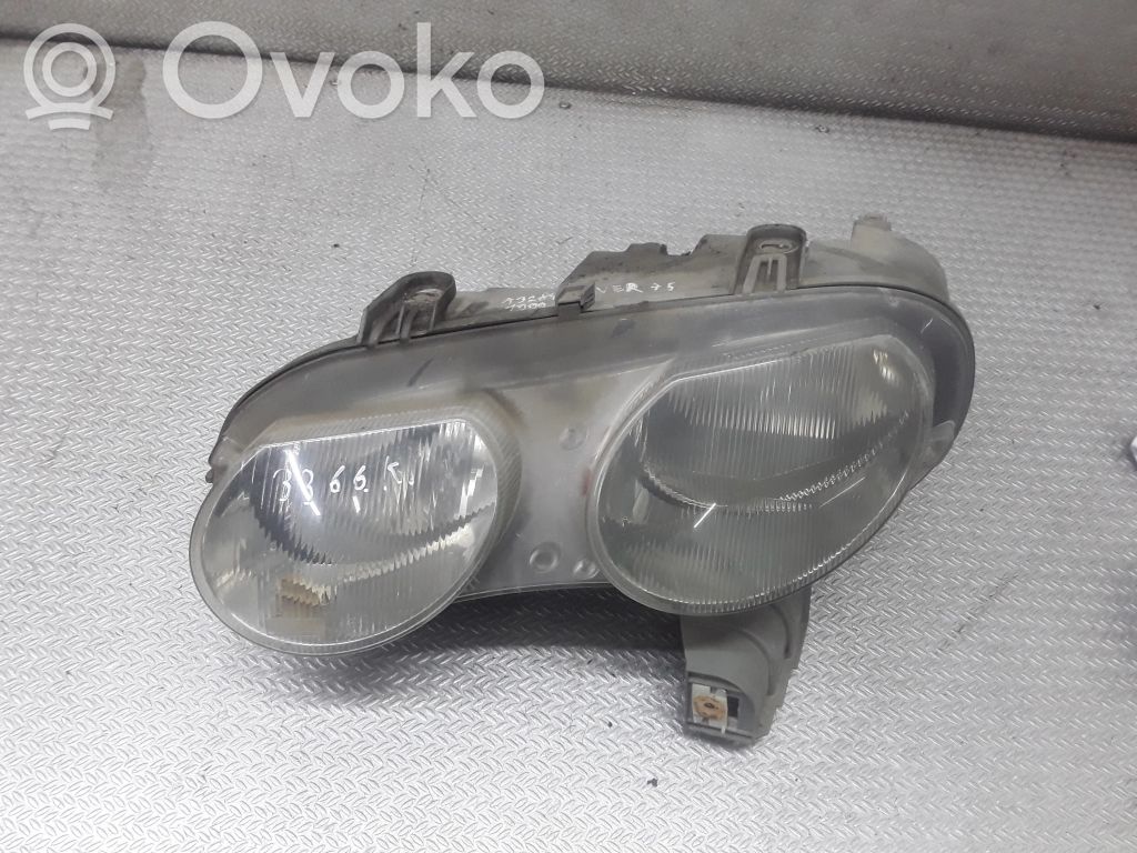 Headlight/headlamp   23673100