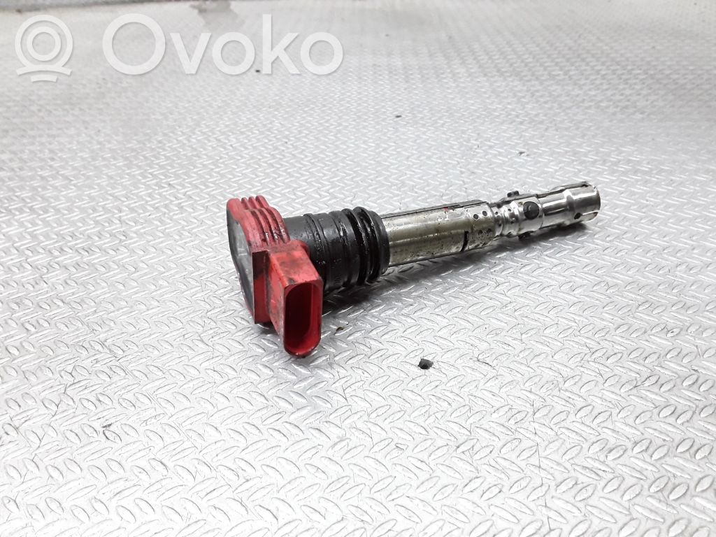 Audi A4 S4 B6 8E 8H Bobina de encendido de alto voltaje 