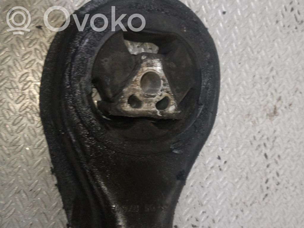 Ford C-MAX I Engine mount bracket 