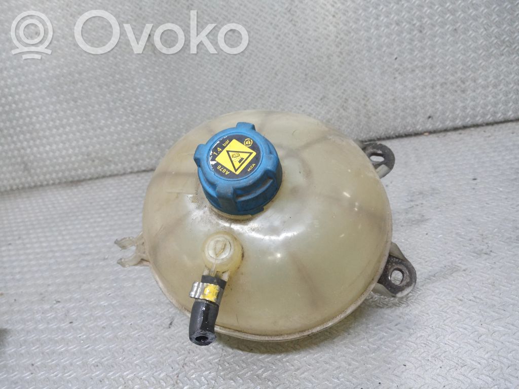 Aušinimo skysčio išsiplėtimo bakelis   46797121