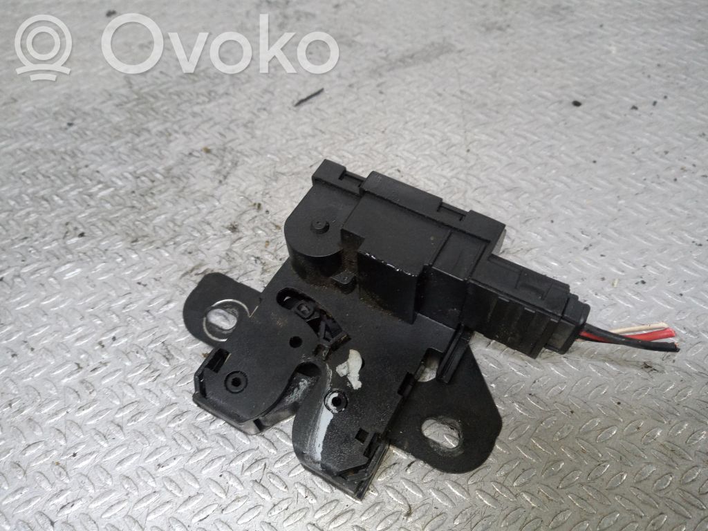 Fiat Stilo Tailgate window lock/catch/latch 