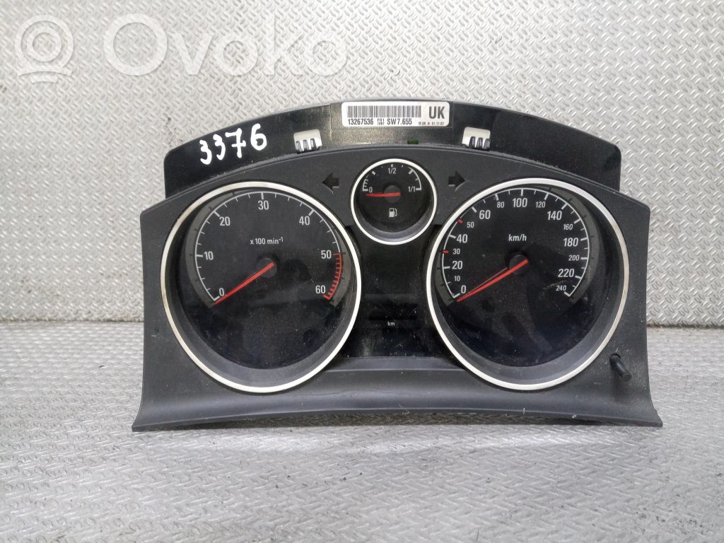 Opel Astra H Licznik / Prędkościomierz 