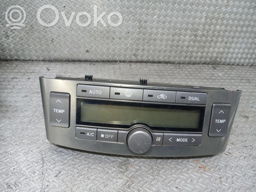 Toyota Avensis T250 Unitate control climatizare 