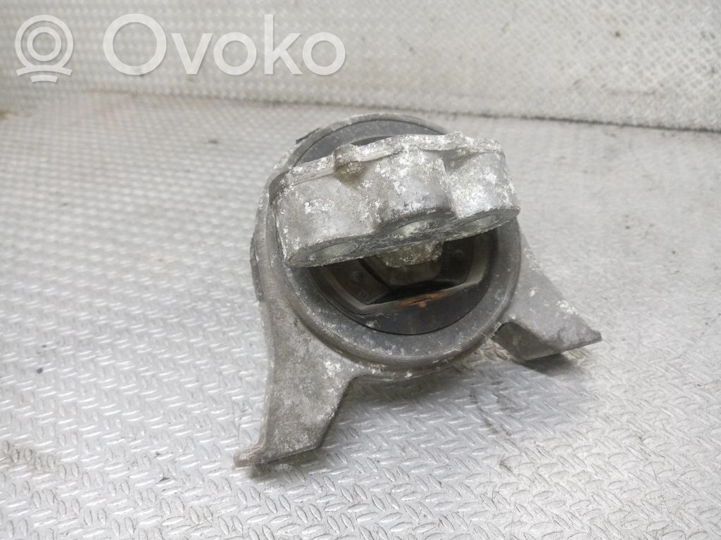 Soporte de montaje del motor   24427298