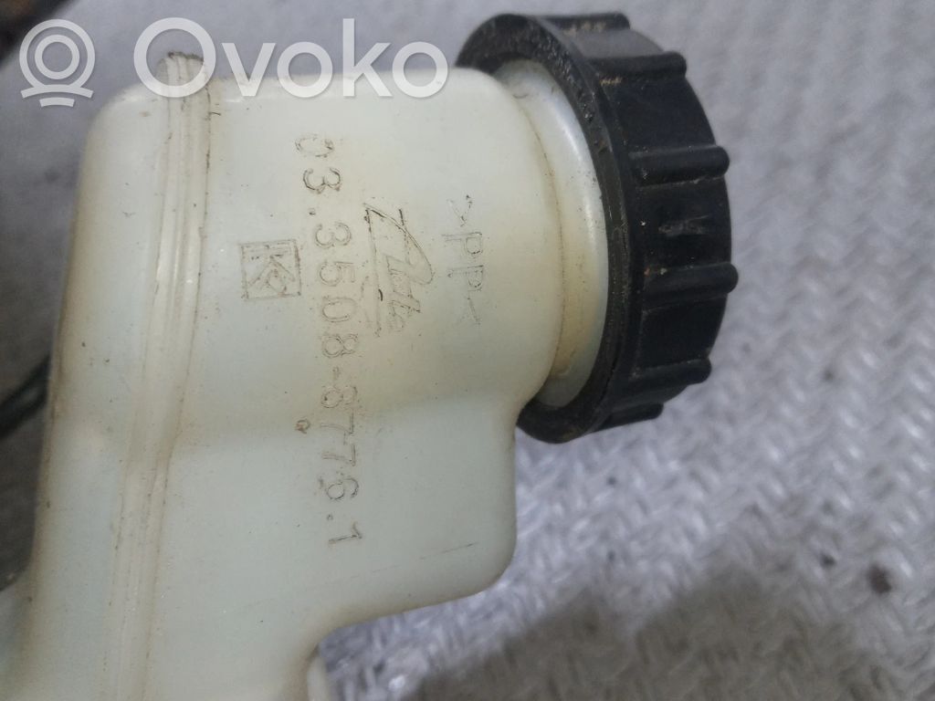 Główny cylinder hamulca   33350887761,03350887771