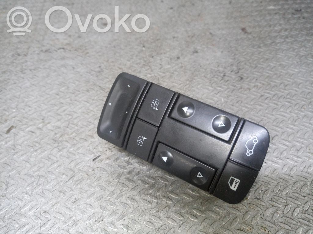 Opel Vectra C Electric window control switch 