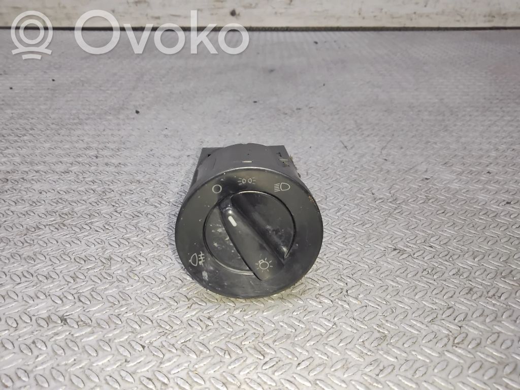 Volkswagen New Beetle Interruptor de luz 