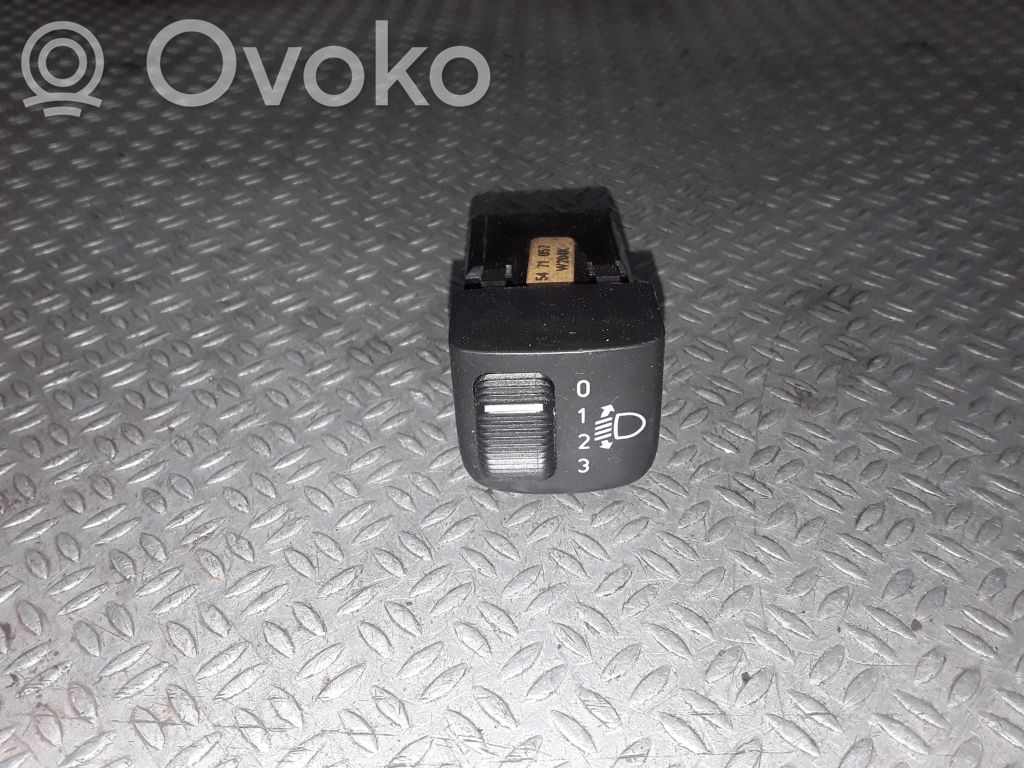 Saab 9-5 Headlight level height control switch 
