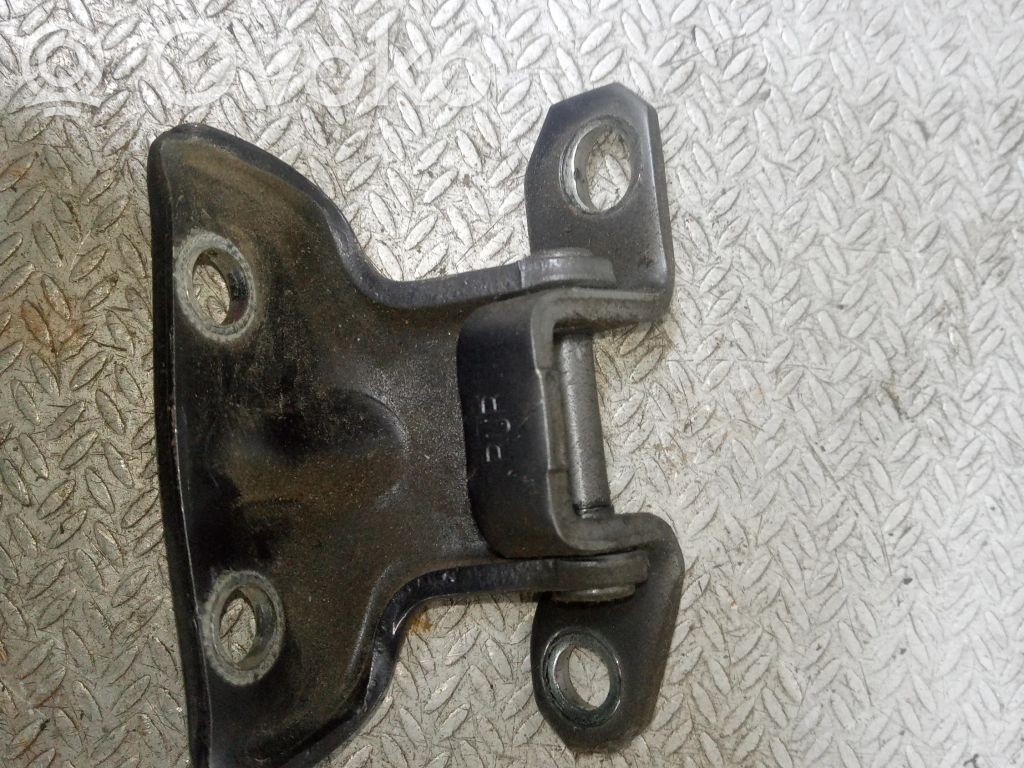 KIA Venga Takaoven yläsarana 