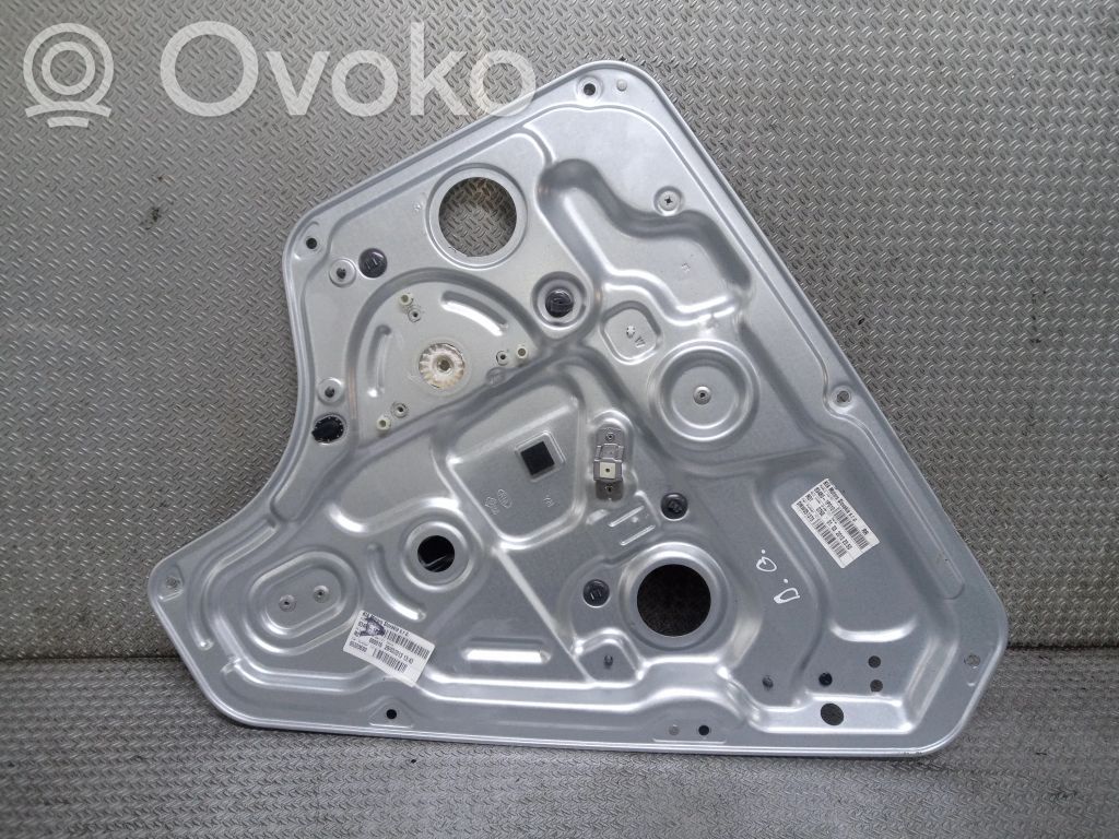 KIA Venga Mechanizm podnoszenia szyby tylnej bez silnika 