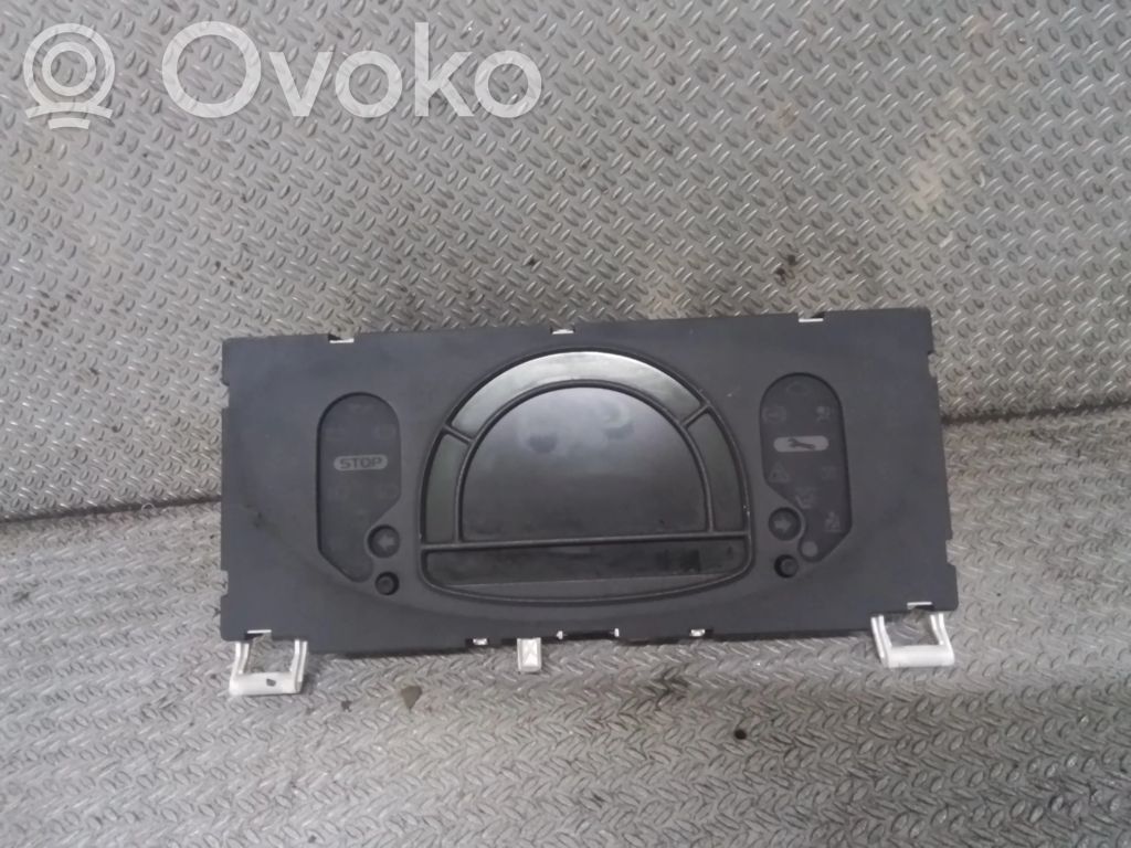 Renault Modus Spidometrs (instrumentu panelī) 