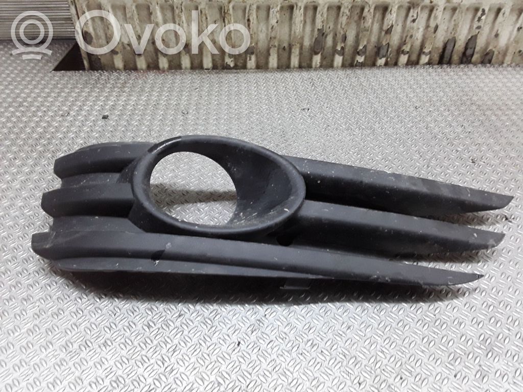 Opel Vectra C Kratka dolna zderzaka przedniego 