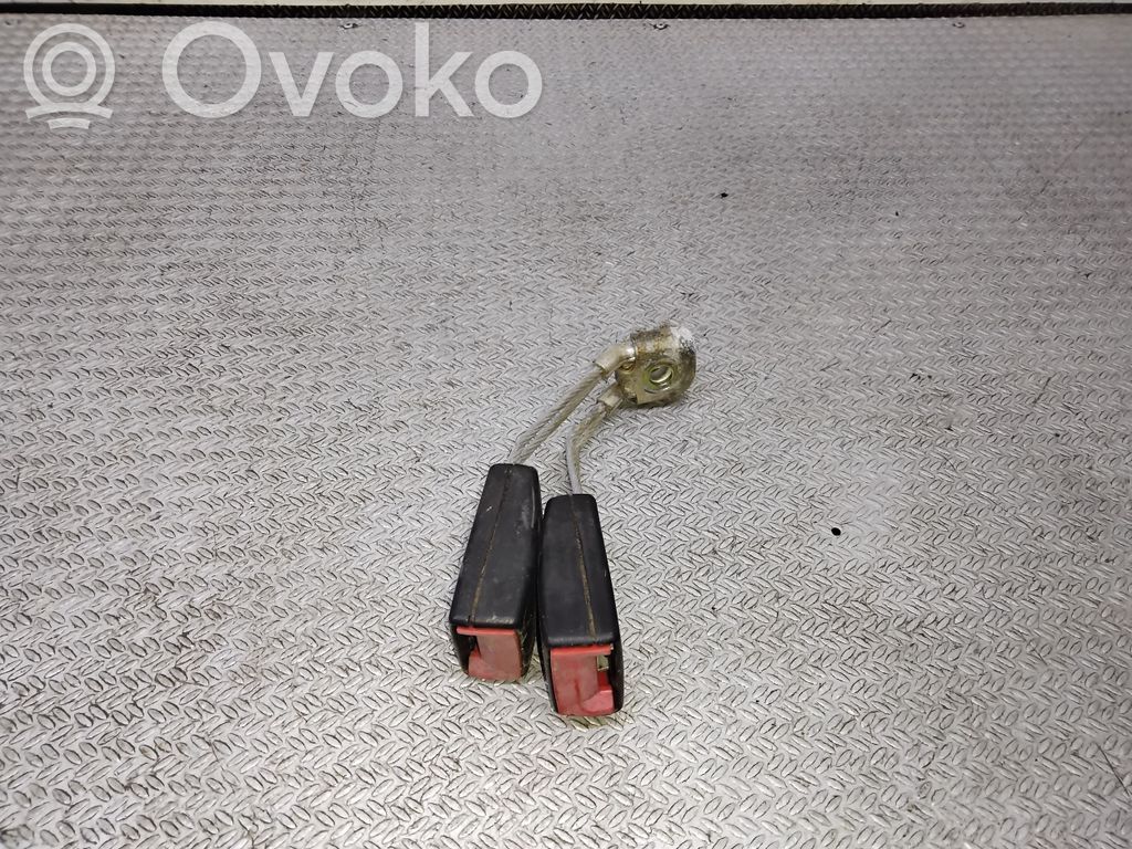 Audi A8 S8 D2 4D Gurtschloss hinten 