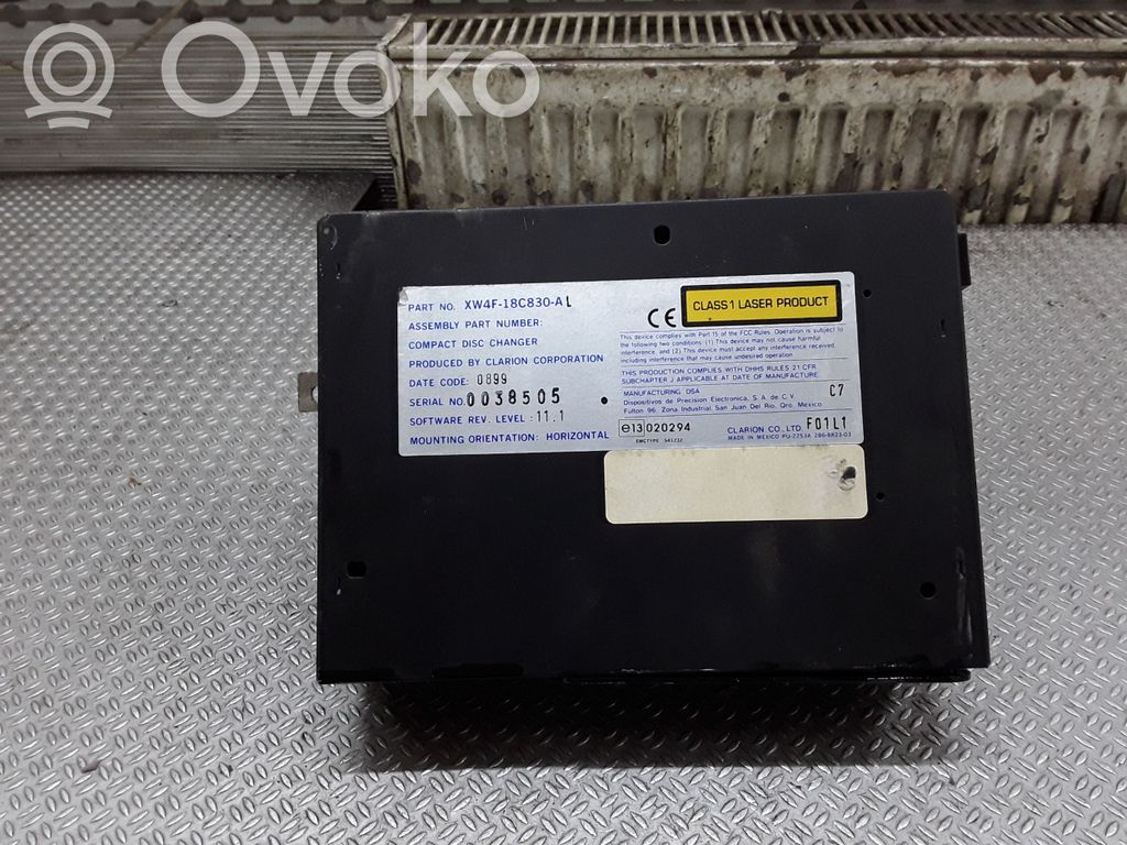 CD/DVD mainītājs   XW4F18C830AL