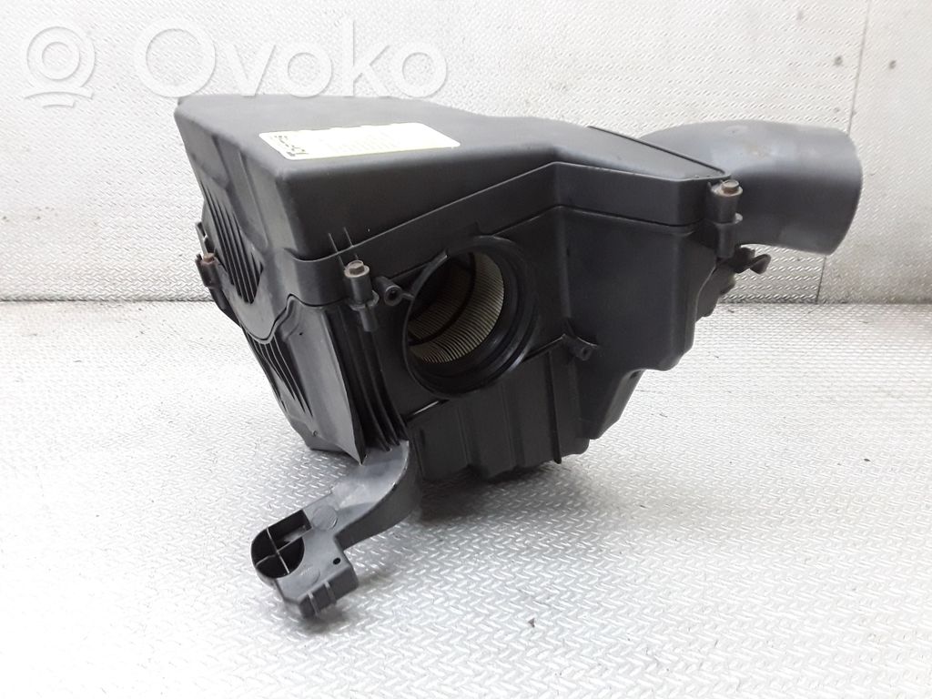 Ford Grand C-MAX Air filter box 