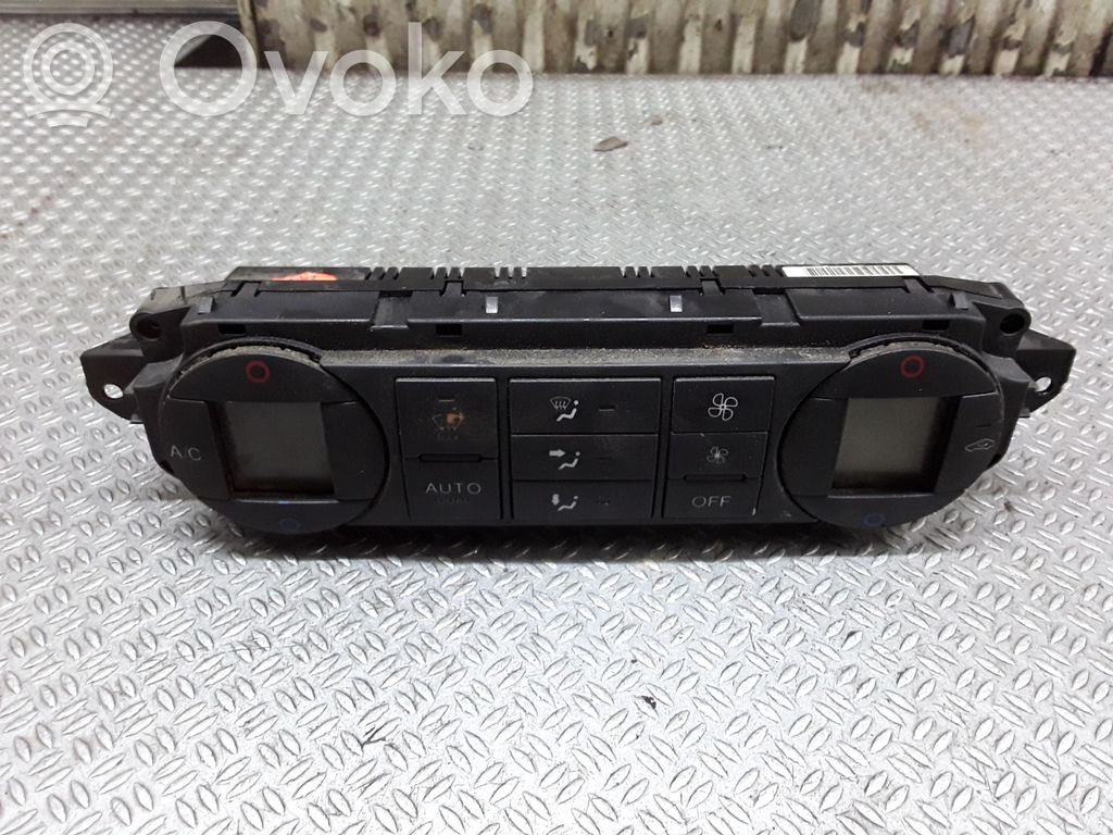 Ford Focus C-MAX Climate control unit 