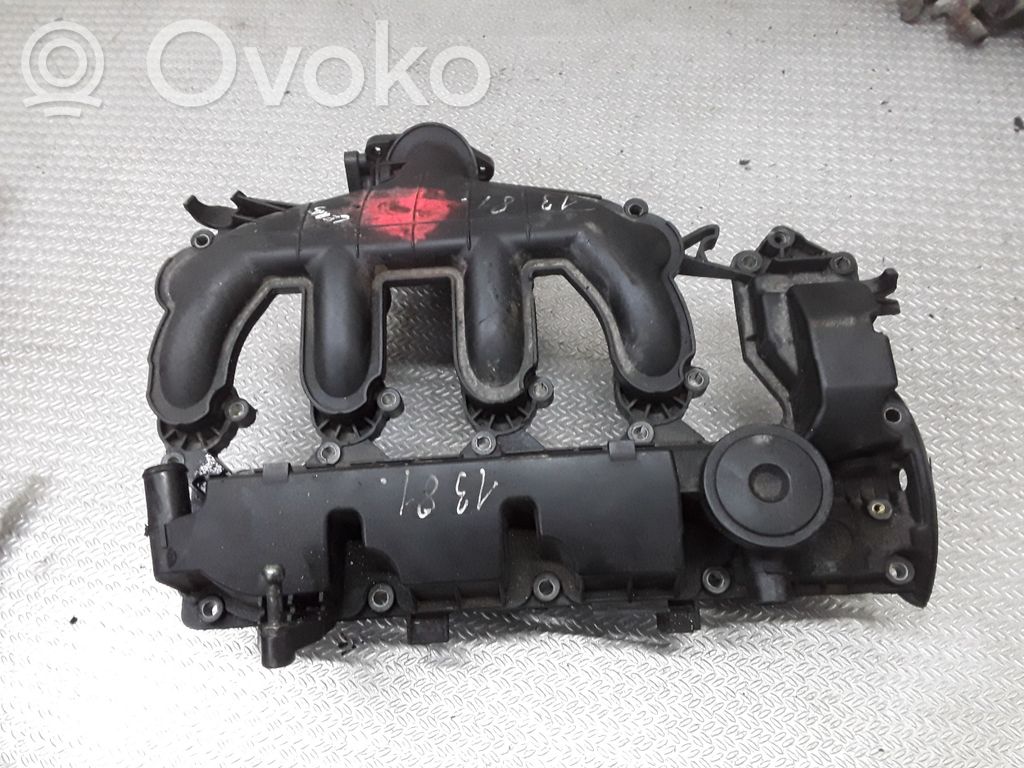 Peugeot 407 Kolektorius įsiurbimo 