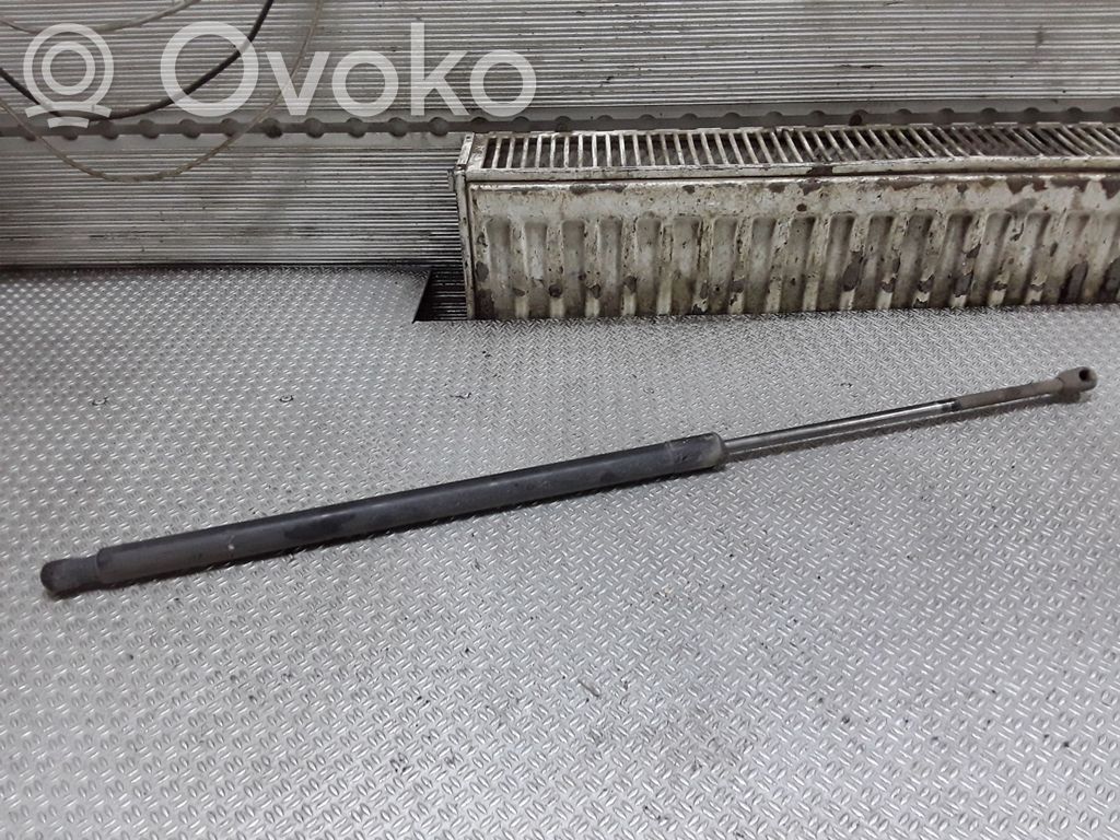 Volkswagen Caddy Tailgate/trunk strut/damper 