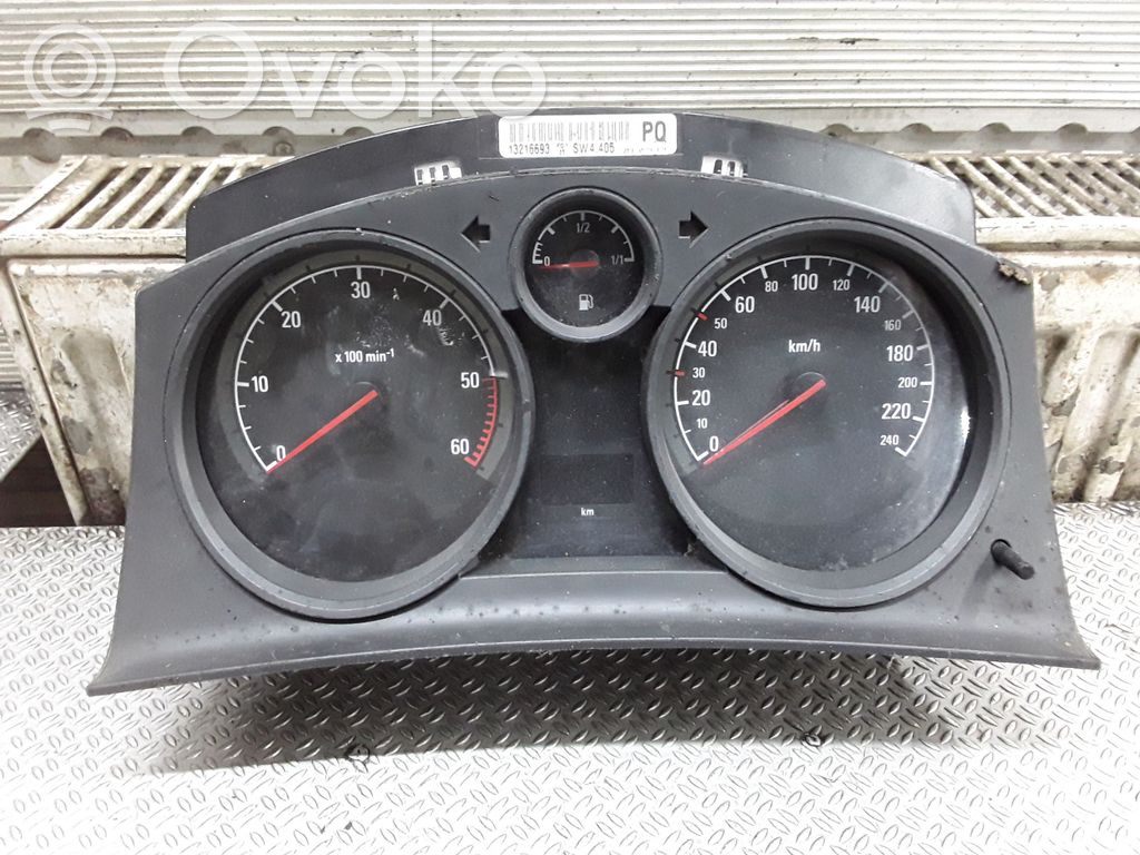 Opel Astra H Speedometer (instrument cluster) 