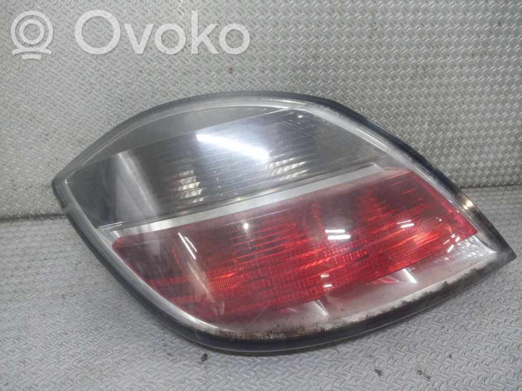 Rear/tail lights   13222324
