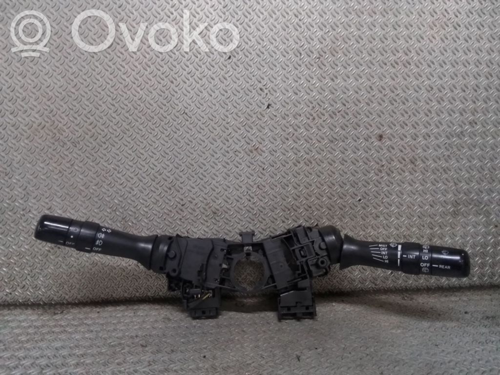Toyota Prius (XW20) Leva/interruttore dell’indicatore di direzione e tergicristallo