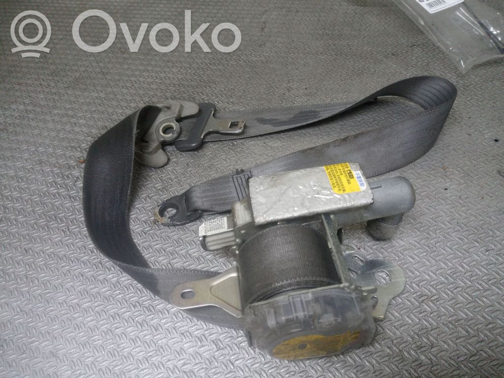 Cinturón delantero   7L8220P