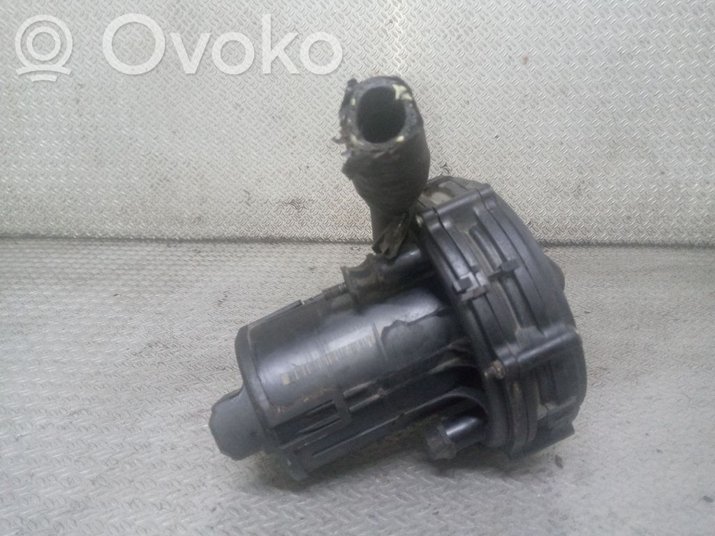 BMW 3 E46 Antrinis oro siurblys 