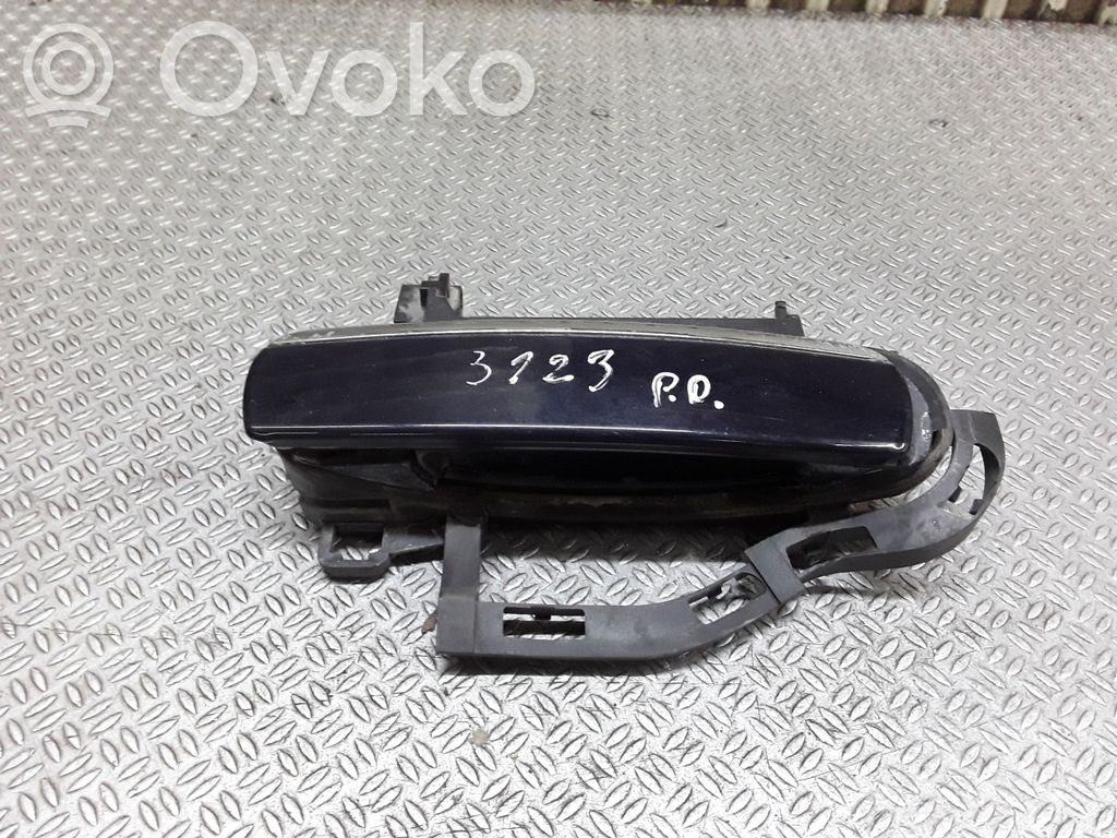 Etuoven ulkokahva   4F0837886