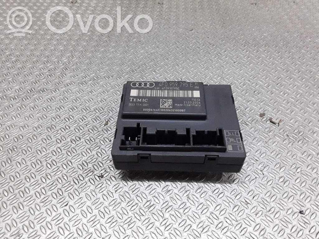 Unidad de control/módulo de la puerta   4F0959795E