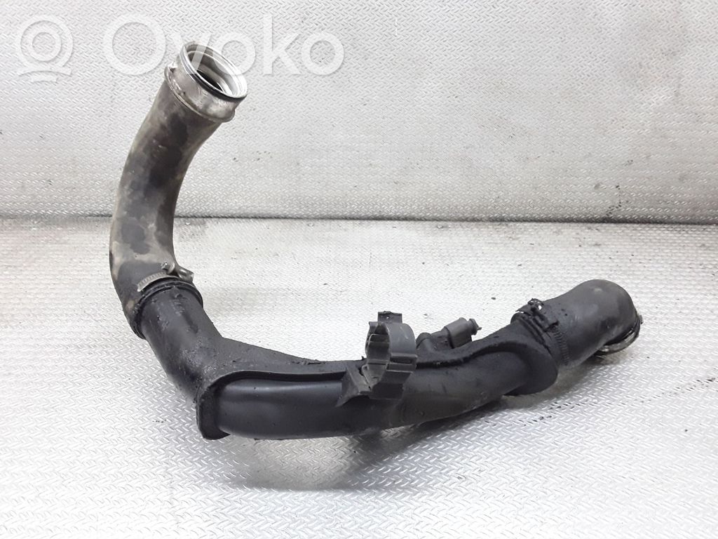 Volkswagen PASSAT B6 Tubo flessibile intercooler