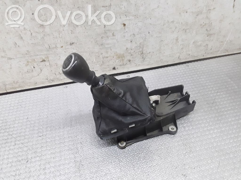 Opel Vectra C Gear shifter/selector 