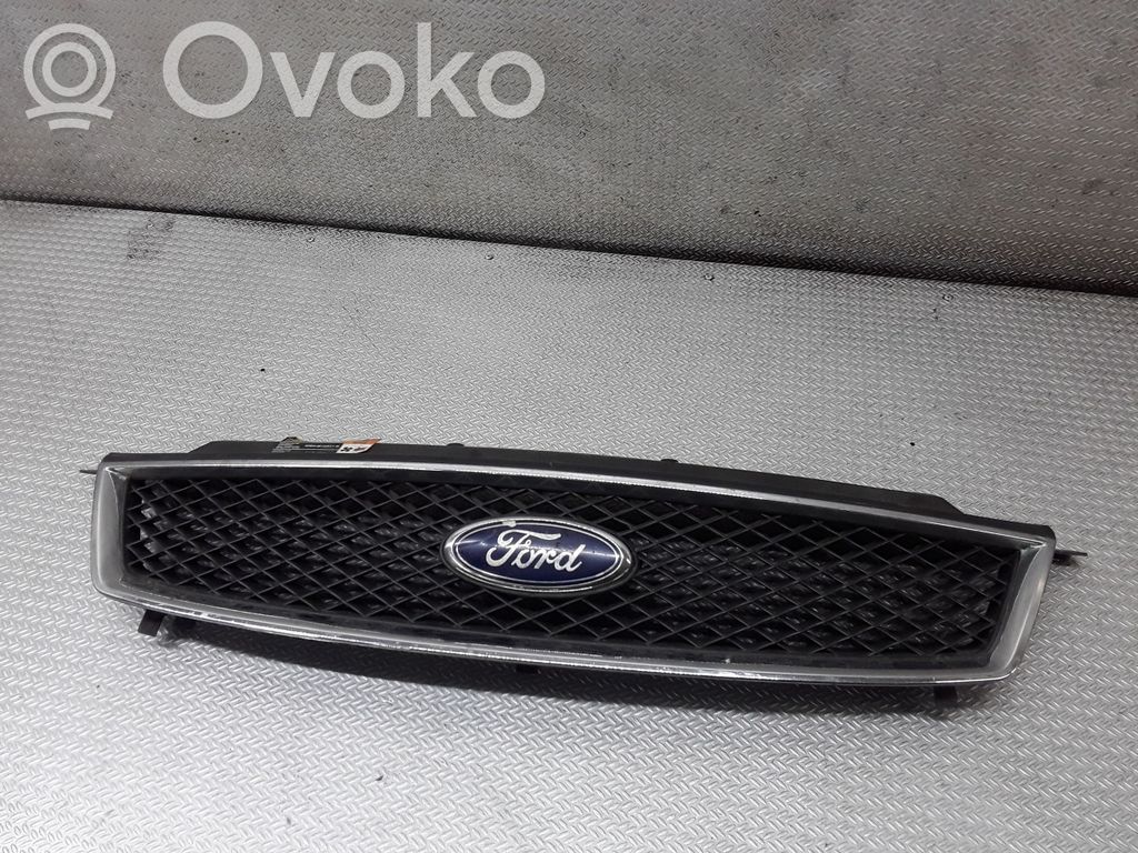 Ford Focus C-MAX Front bumper upper radiator grill 
