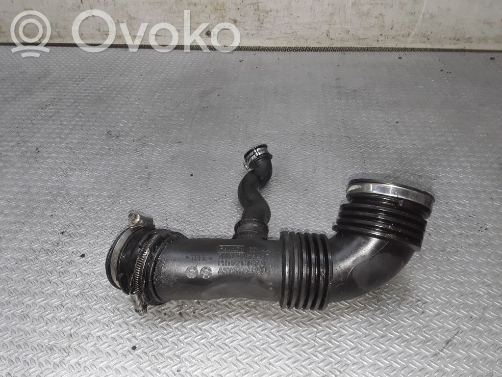 Ford Focus Turboahtimen ilmanoton letku 