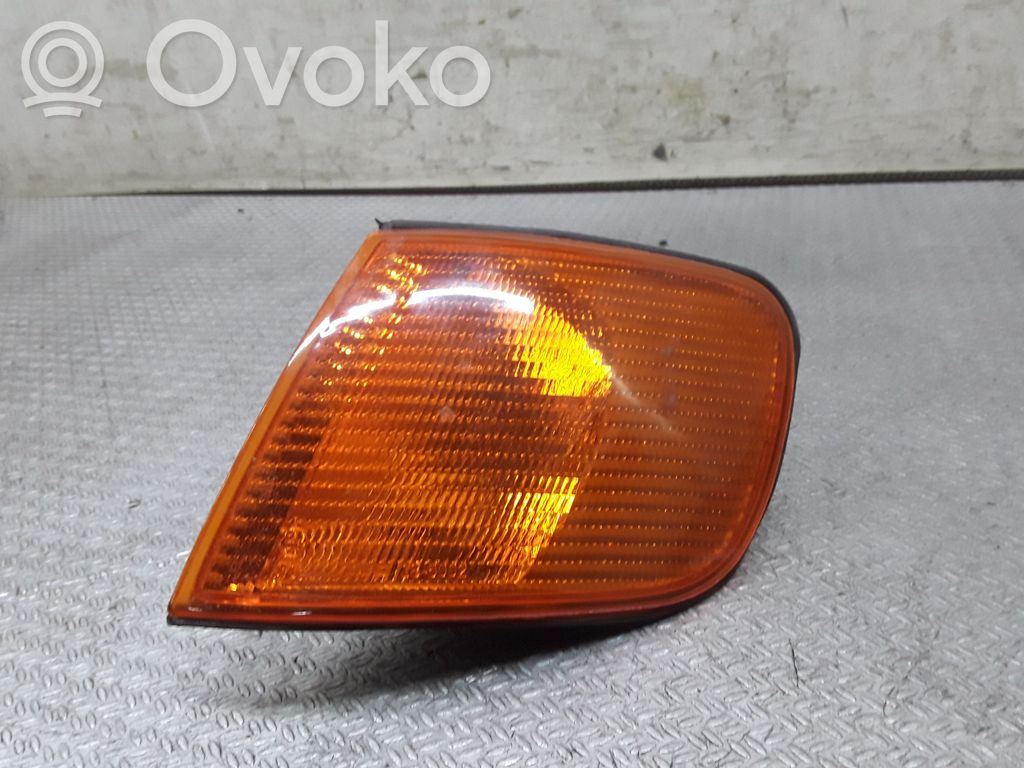 Audi 100 S4 C4 Frontblinker 