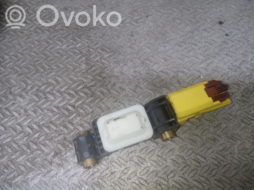 Audi A4 S4 B7 8E 8H Sensore d’urto/d'impatto apertura airbag 