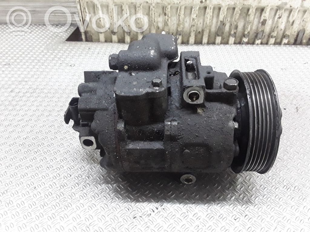Compressore aria condizionata (A/C) (pompa)   8Z0260805A