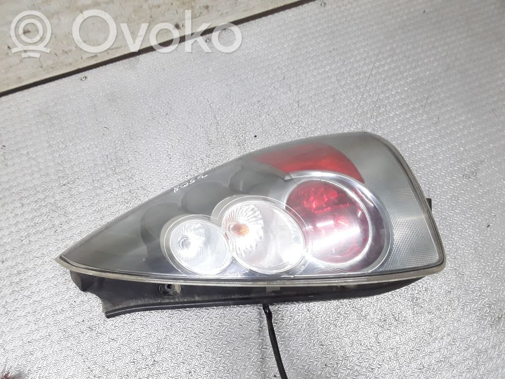 Luz trasera/de freno   C23551150