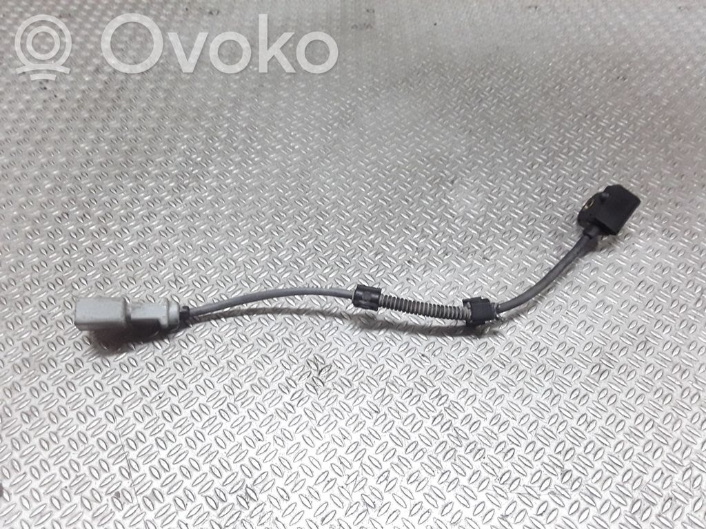 Nokka-akselin asentoanturi   03G906433