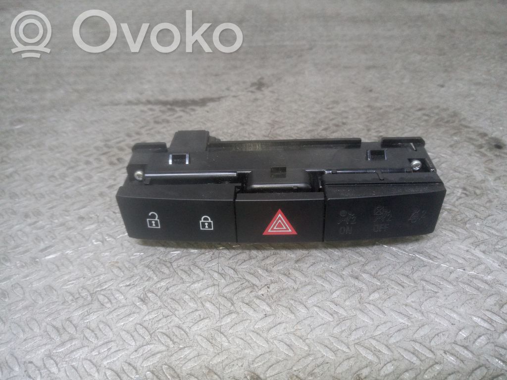 Schalter Warnblinkanlage   13285122
