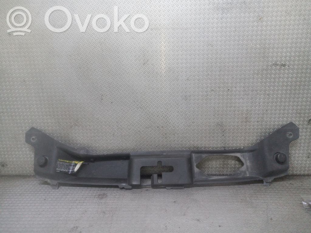 Volvo C30 Marco panal de radiador superior 