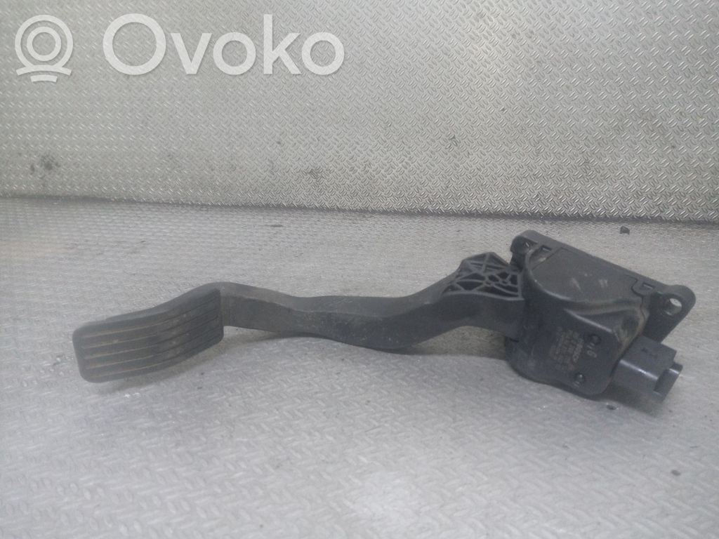 Peugeot 206+ Gaspedal 