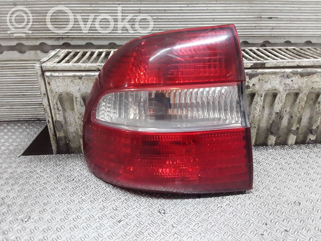 Rear/tail lights