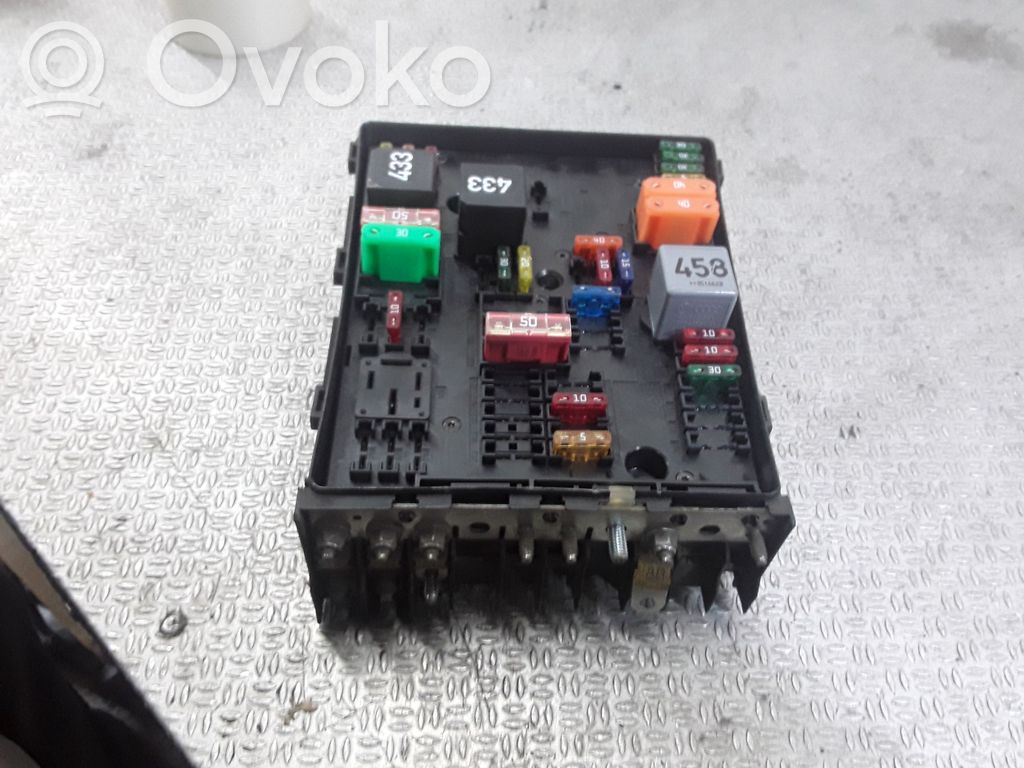 Volkswagen Touran I Modul siguranțe 