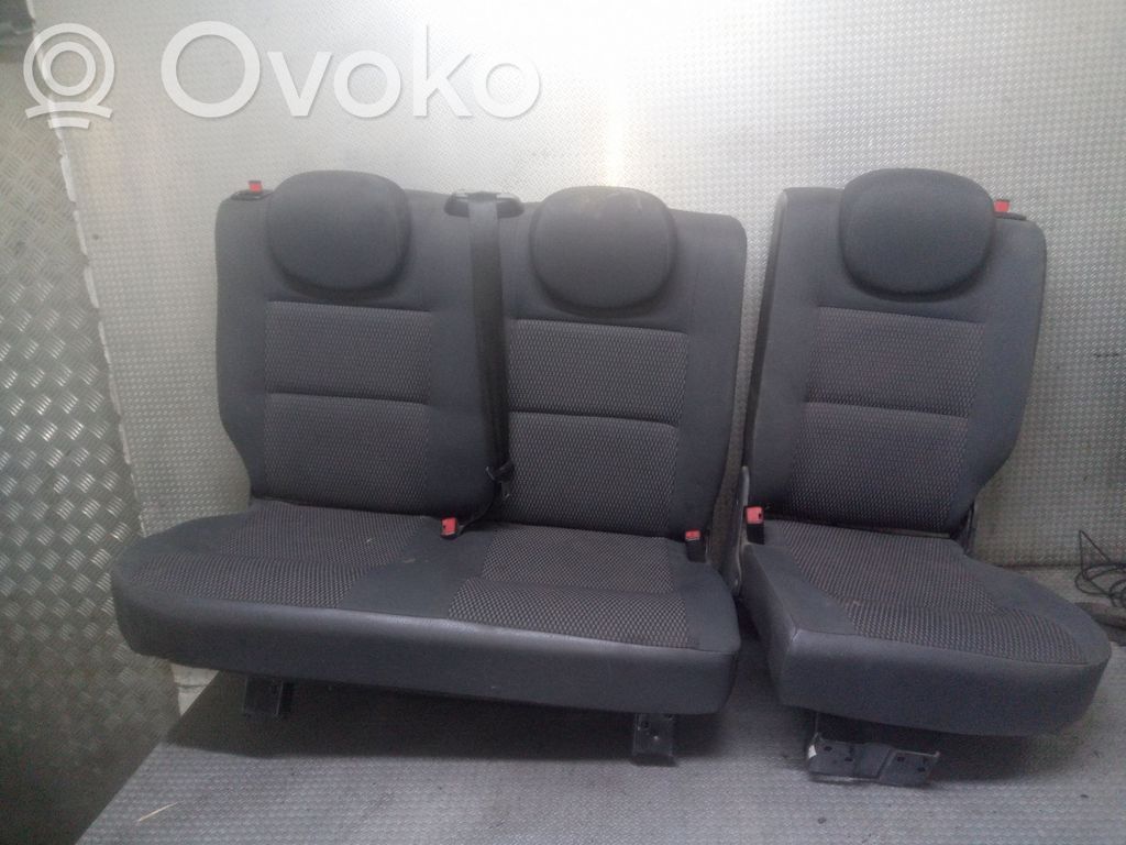 Seat set