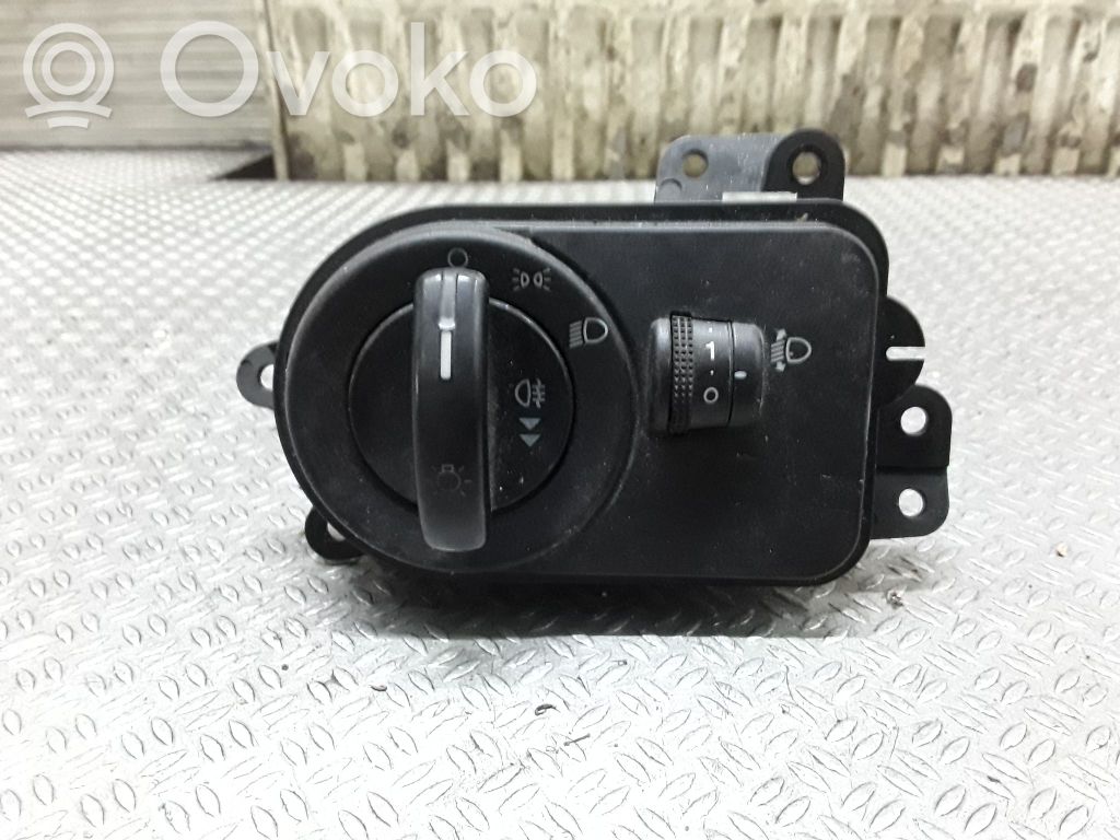 Ford Fiesta Light switch 