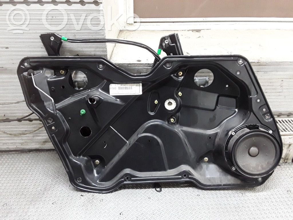 Seat Leon (1M) Mecanismo para subir la puerta delantera sin motor