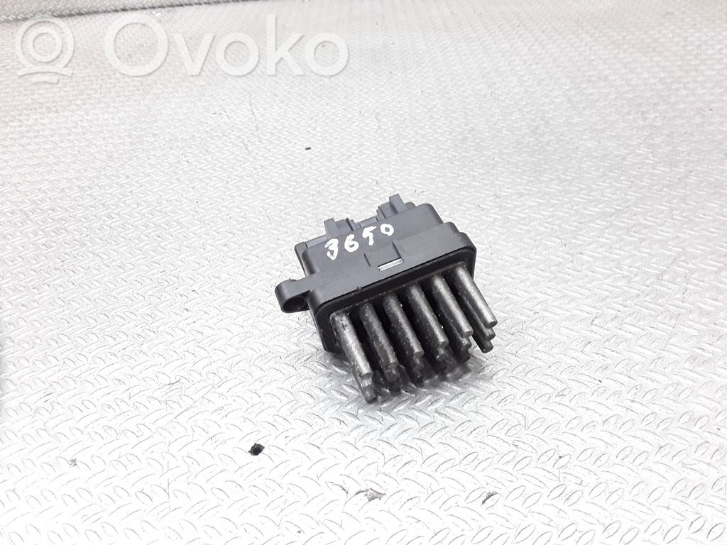 Heizungslüfter Regler Widerstand   6G9T19E624AD