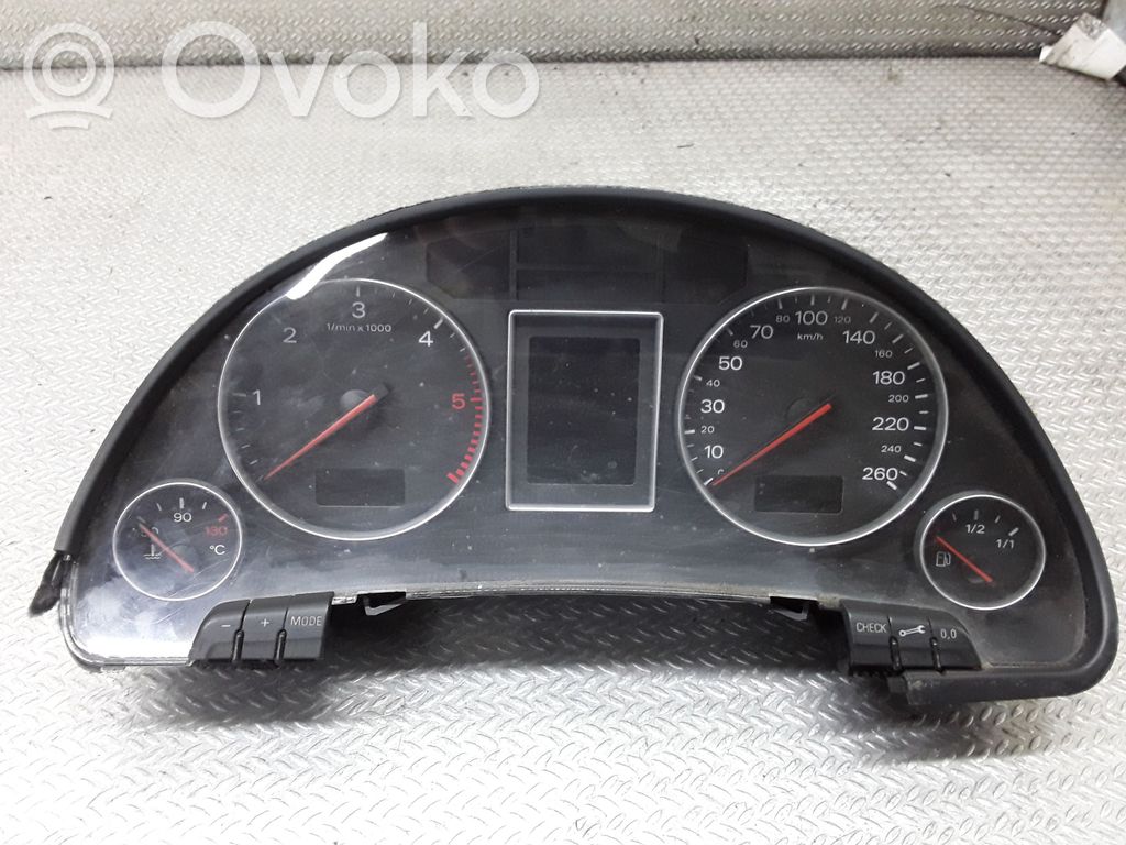 Audi A4 S4 B6 8E 8H Geschwindigkeitsmesser Cockpit 
